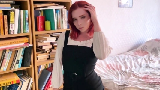 Пригласила друга в гости на секс, пока дома никого нет