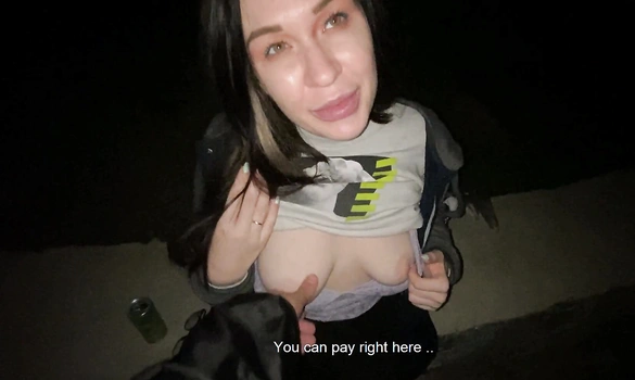 Охранник вытрахал молодую соску, которая так и не дождалась свидания с парнем!