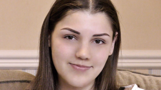 Дала Вудману трахнуть в попку во всех позах, только ради славы!