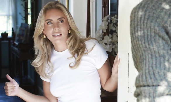 Разрешила, зайти и трахнуть ее..