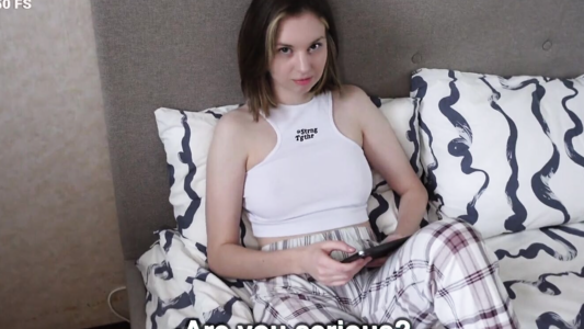 Молодая соседка хочет секса!