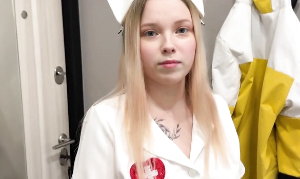 Моя любимая медсестра с большими сиськами