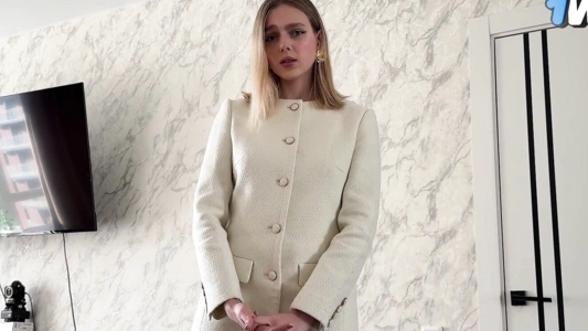 Поругалась с парнем и рассталась с ним..