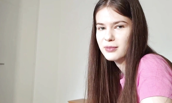 Сама соблазнила парня на приятный секс