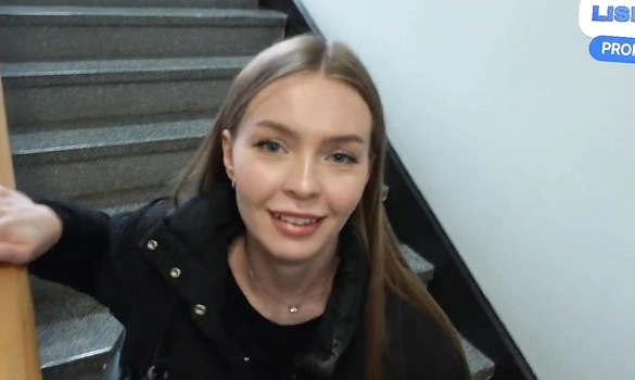 Сексом дала предоплату за квартиру!