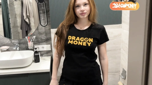 Видишь у меня уже стоит и я реально хочу трахаться