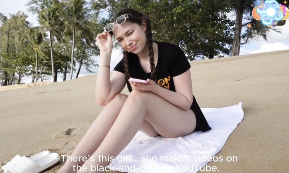 Узнал девушку с черно-оранжевого Ютуба и решил подойти