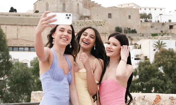 Самый жаркий секс втроем - всей моей жизни!