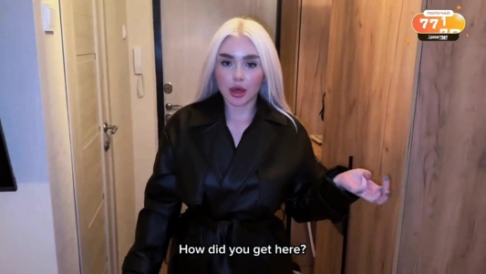 Мама моей девушки приехала по вызову как шлюха!