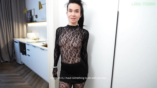 Мама друга - та еще давалка...